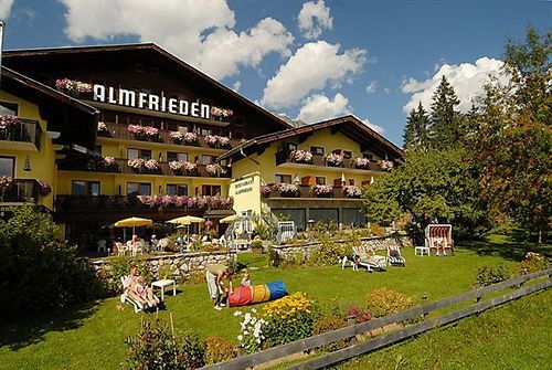 Almfrieden Hotel & Romantikchalet Ramsau am Dachstein Eksteriør billede