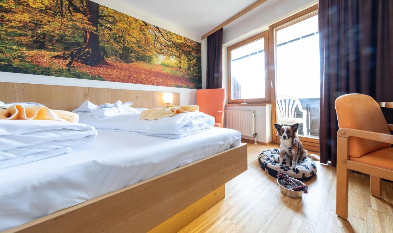 Almfrieden Hotel & Romantikchalet Ramsau am Dachstein Eksteriør billede